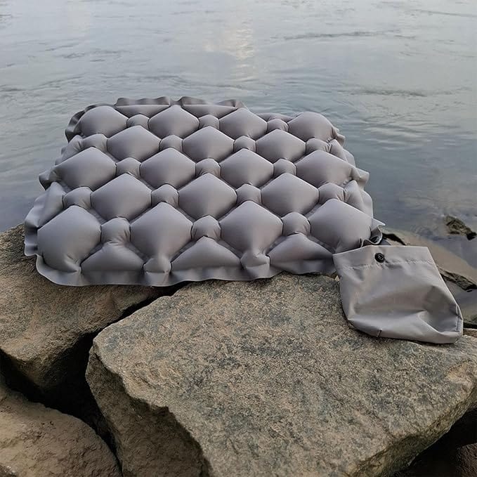Coussin gonflable exterieur | DreamySloth® Gris / 44x34 cm