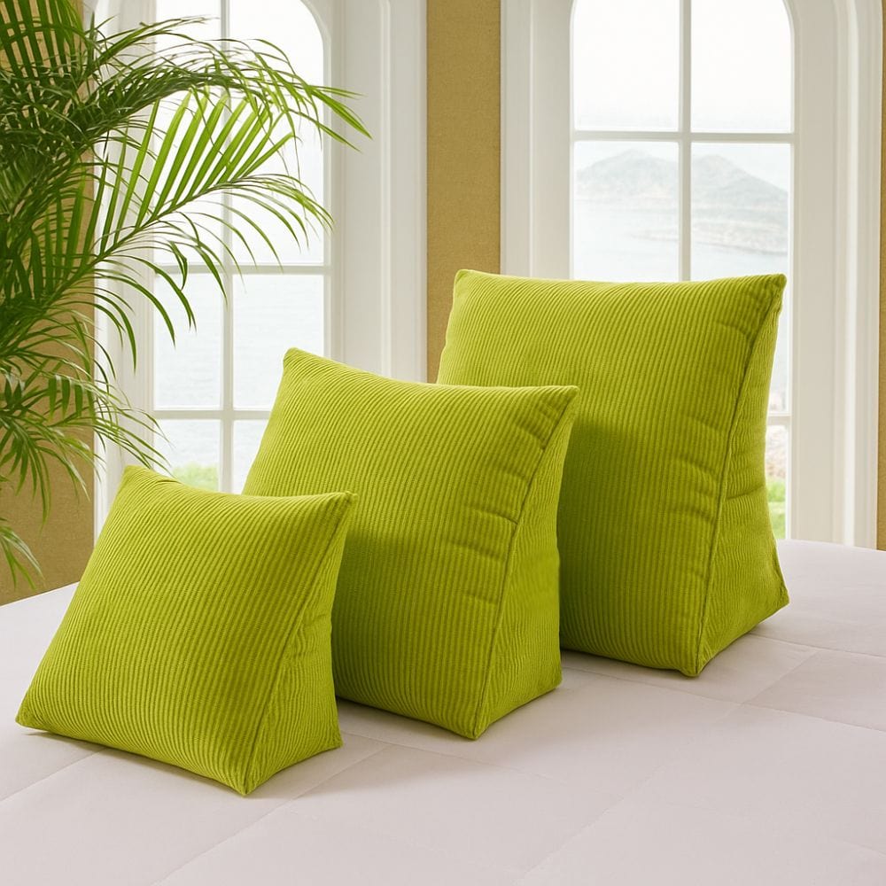 Coussin triangle | Dreamy Sloth® Vert / 40x36 cm